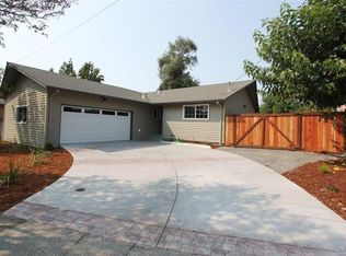 3365 Princeton Dr, Santa Rosa, CA 95405