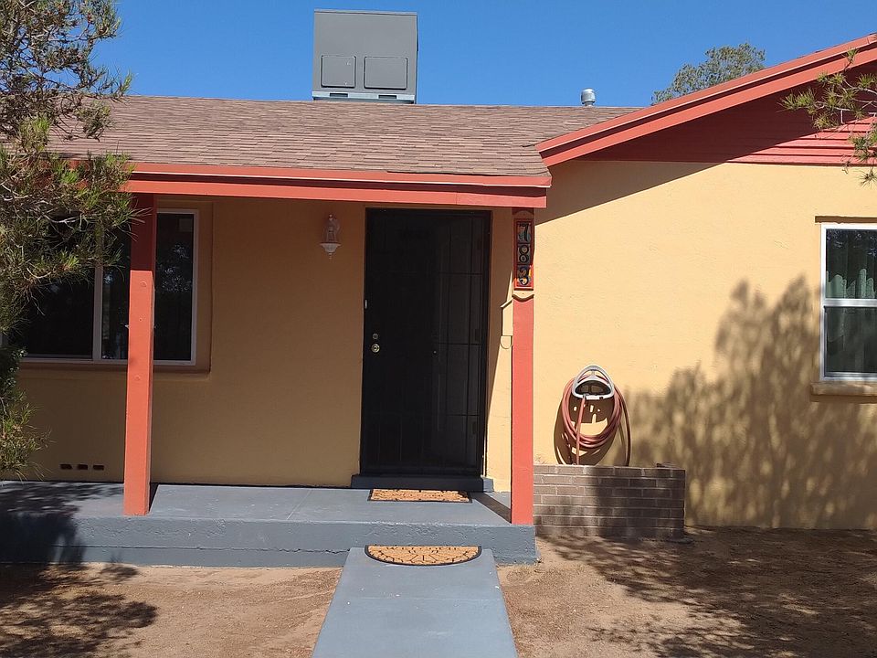 1st image of 783 Lomita Dr