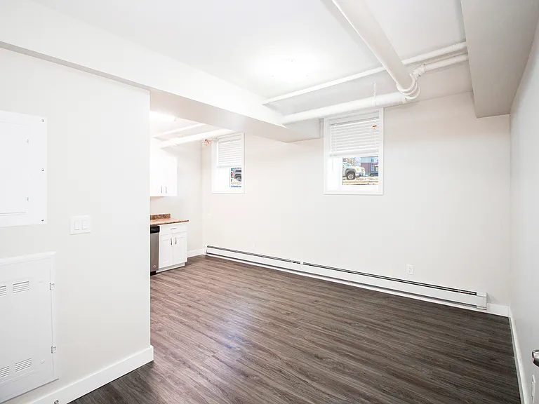 834 Grosvenor Ave #A — Photo 18