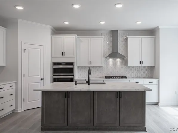 1715 Reed Marsh Ln, Goochland, VA 23063