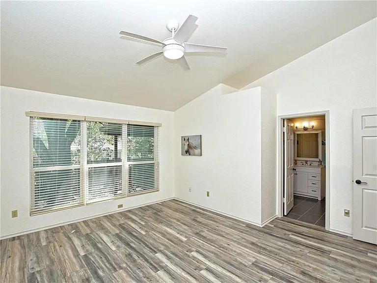 1107 Hatteras Dr — Photo 15