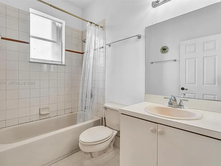 14044 SW 54th St — Photo 55