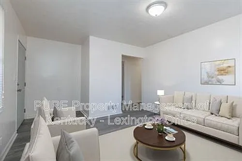 566 N Martin Luther King Blvd Photo 1