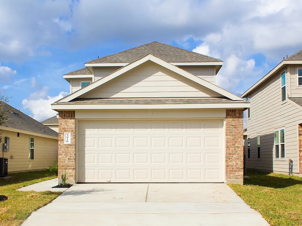 3926 Silver Ranch Rd