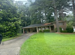 1202 Mary Dale Dr, Lilburn, GA 30047