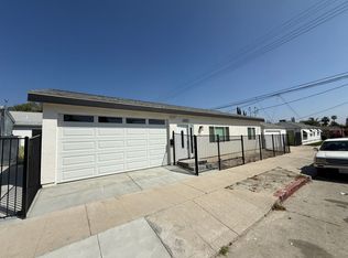 10959 Collins St, North Hollywood, CA 91601