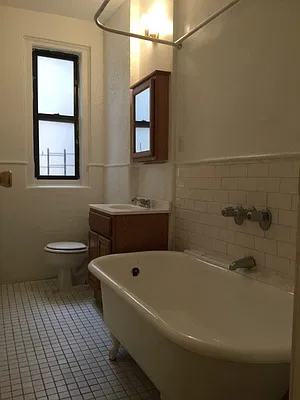 Rented by Level Group | media 21
