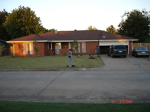 111 Flanders Dr Photo 1