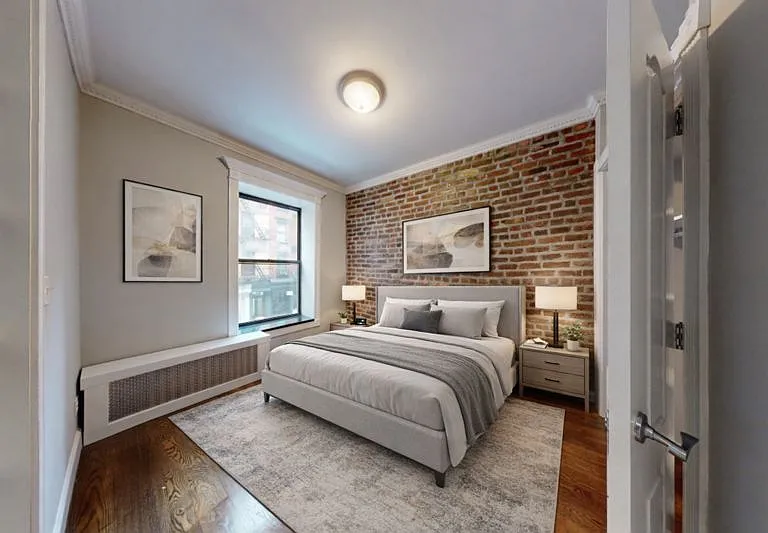 232 Elizabeth St #5B — Photo 2