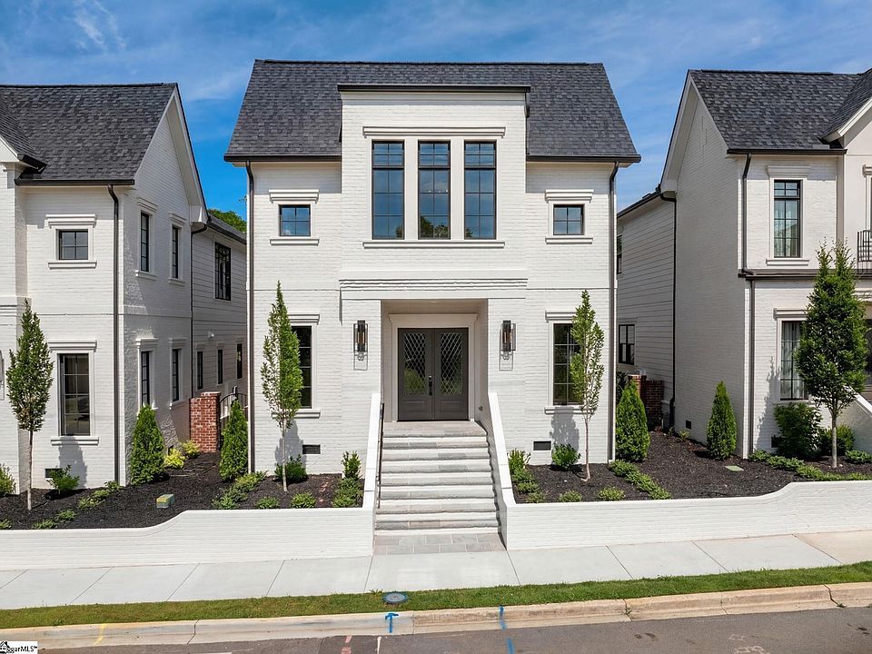 1st image of 33 N Textile Ave