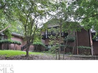 130 Melanie Ln, Fayetteville, GA 30214