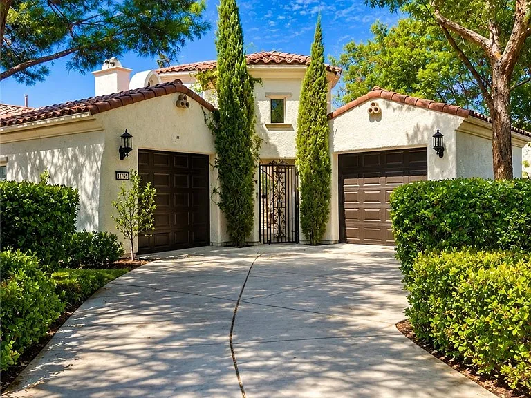 11834 Waterford Castle Ct — Photo 1