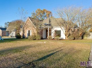 38432 Silverstone Ave, Prairieville, LA 70769
