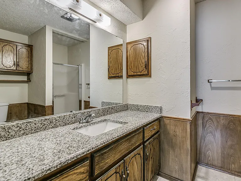 Master Bathroom, Granite Countertop, New sink and Faucet