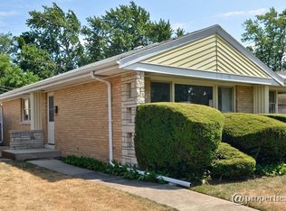 7837 Babb Ave, Skokie, IL 60077
