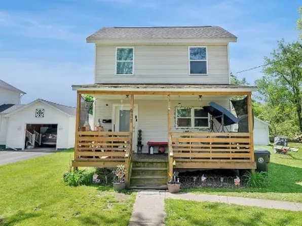 629 Wayne St, Corry, PA 16407