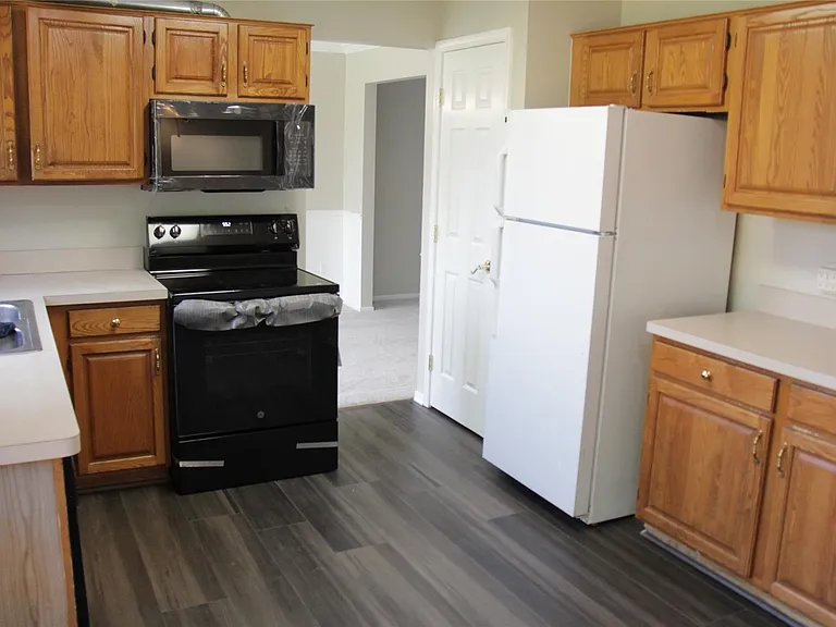 44777 Saltz Rd — Photo 22