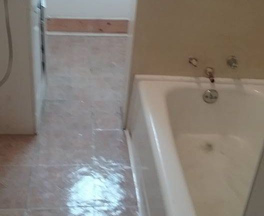 4th image of 638 Johns Ave