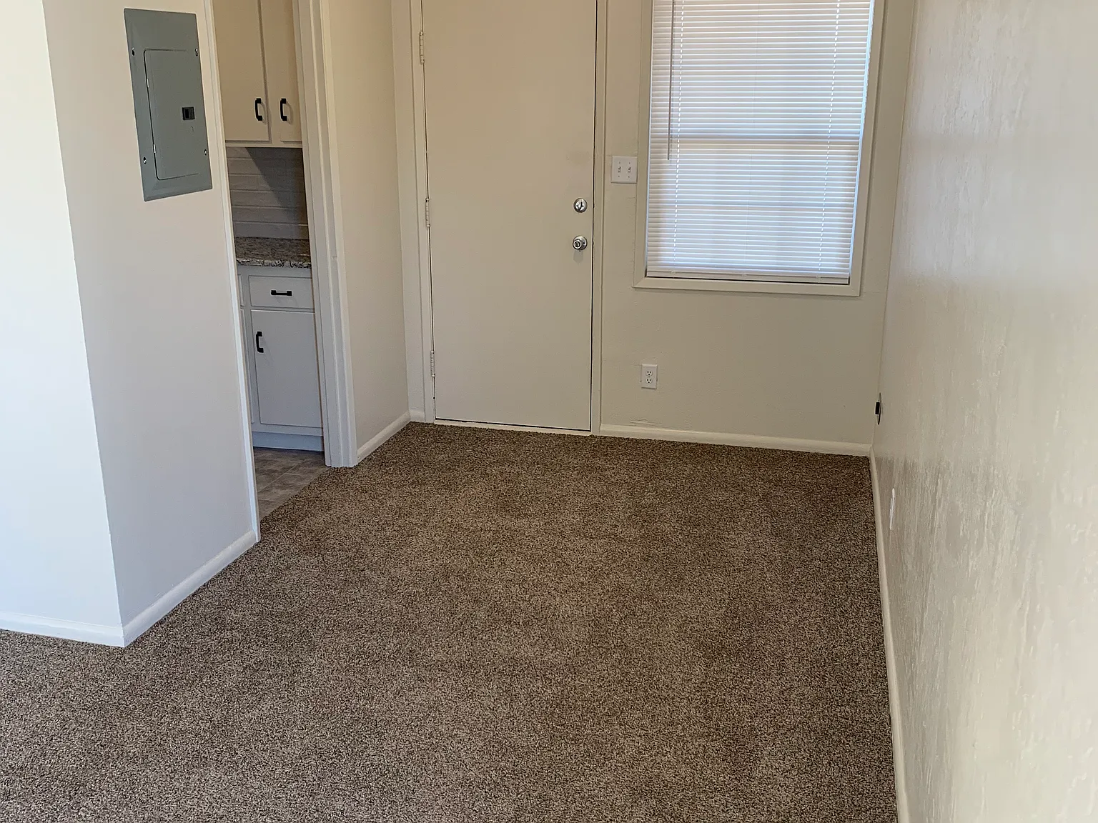2804 Westhaven Cir — Photo 2