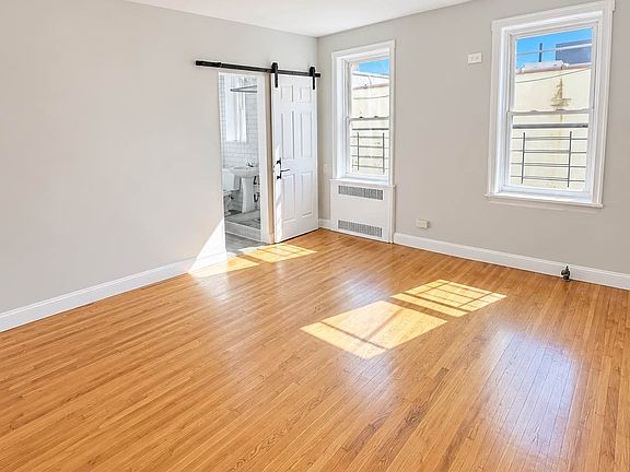 4th image of 3300 Netherland Ave #1J
