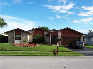 7030 NW 23rd St, Margate, FL 33063