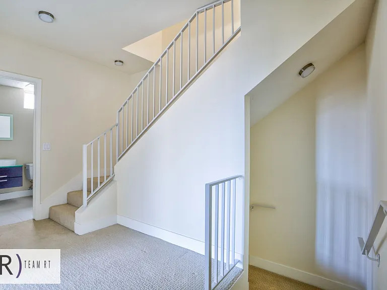 1737 Colby Ave #201 — Photo 19