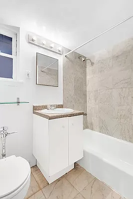 Rented by Corcoran | media 12