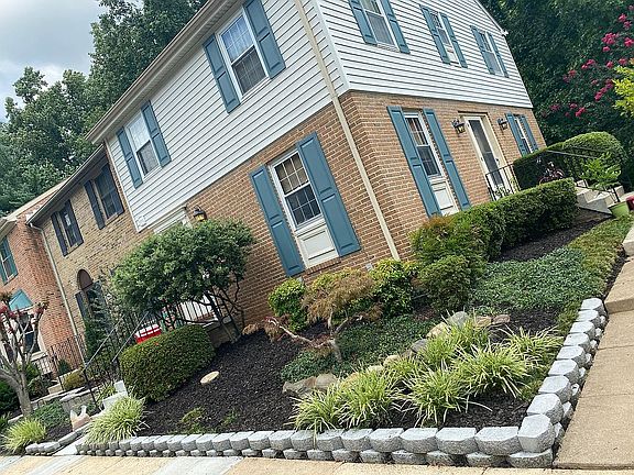 2nd image of 9610 Lindenbrook St