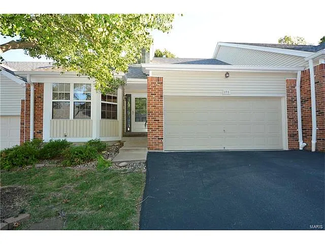 171 Baxter Heights Ct photo 1