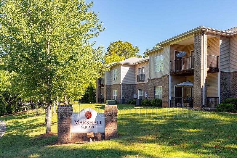 1st image of 104 Thornton Ct APT G