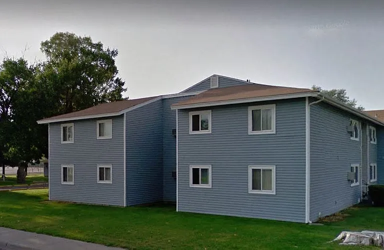 Western View Apartments — Photo 4