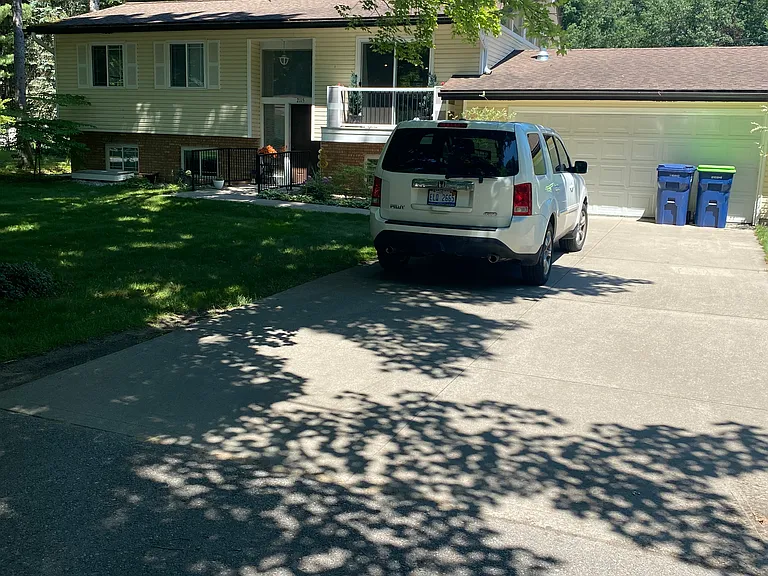 2115 Aspen Dr — Photo 9