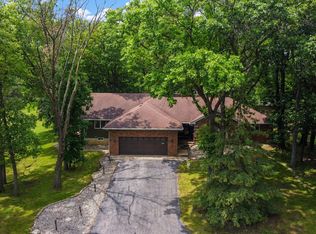 9096 Knickerbocker St, Saint John, IN 46373