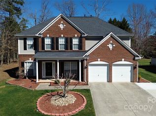 10352 Kirkmont Dr, Charlotte, NC 28269