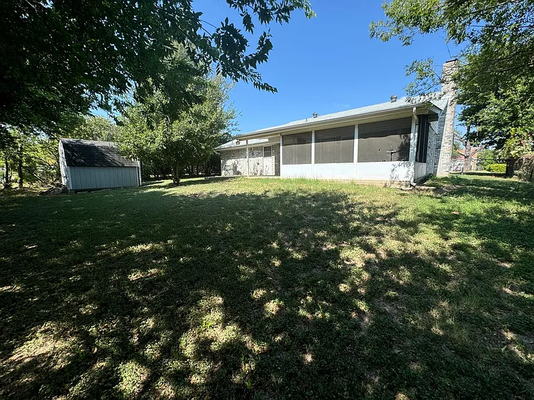 3312 Westrim Dr — Photo 20