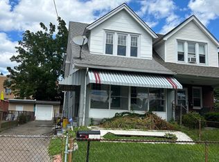 1821 Murray St, Philadelphia, PA 19115