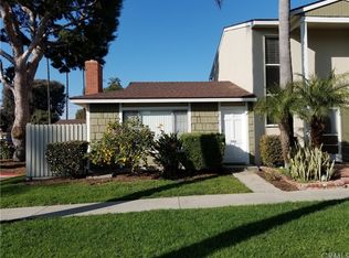 8196 Pennington Dr, Huntington Beach, CA 92646
