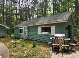 5364 Blue Lake Rd NE, Kalkaska, MI 49646