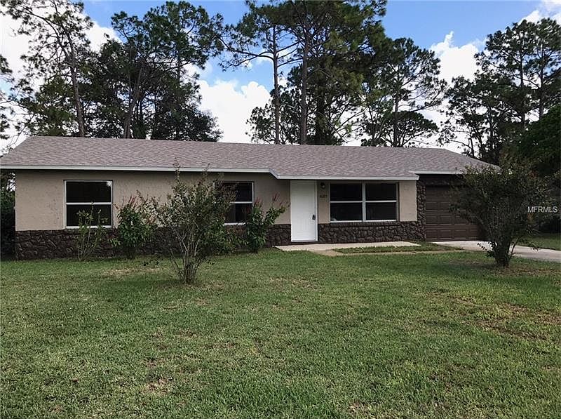 1st image of 4685 Hidden Lake Dr