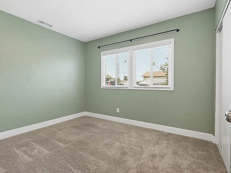 6102 Glacier Dr — Photo 18