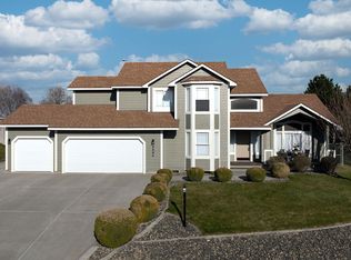 2984 Lorayne J Blvd, Kennewick, WA 99338