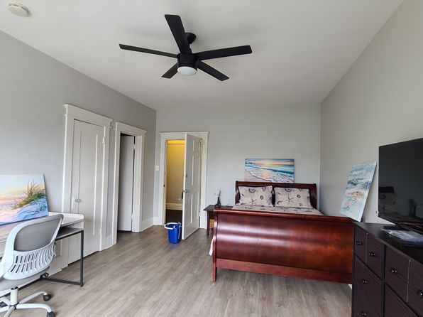 1133 27th St APT 2
