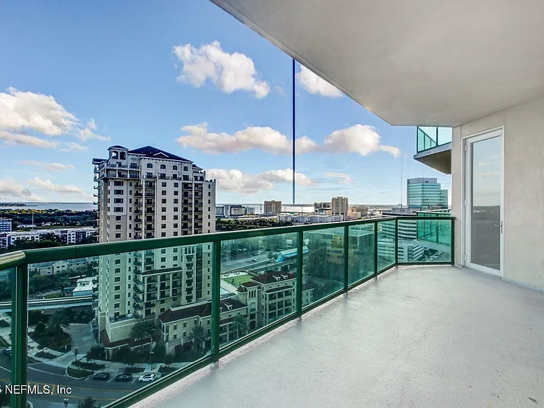 1431 Riverplace Blvd #1710 — Photo 37