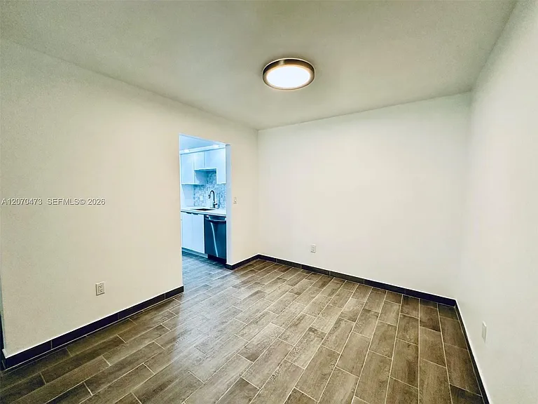 7915 SW 86th St #704 — Photo 4