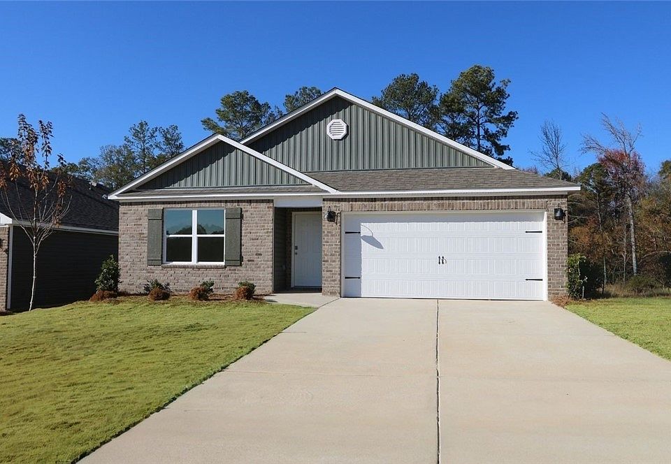 1st image of 2550 Sky Dr