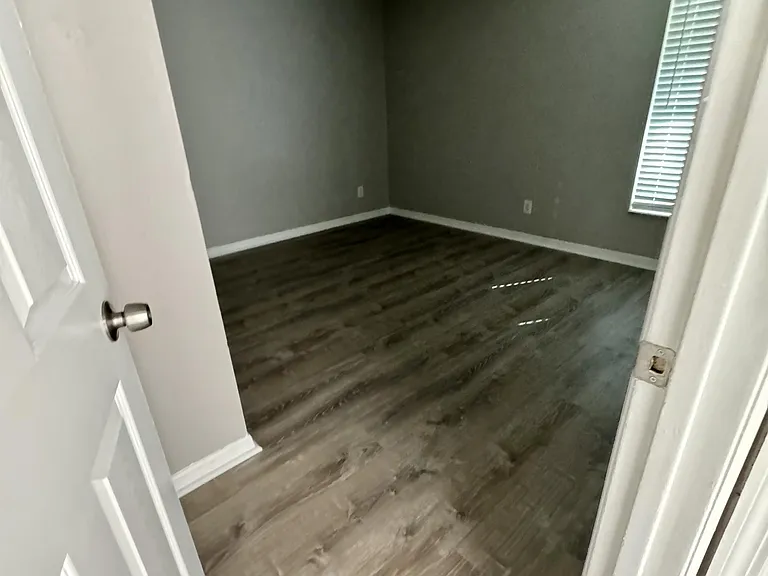 1702 Palmetto Ct — Photo 12
