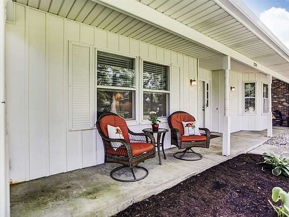 2nd image of 2878 E Hickory Ln
