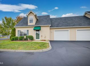 201 Stratford Ct #201, Johnson City, TN 37615