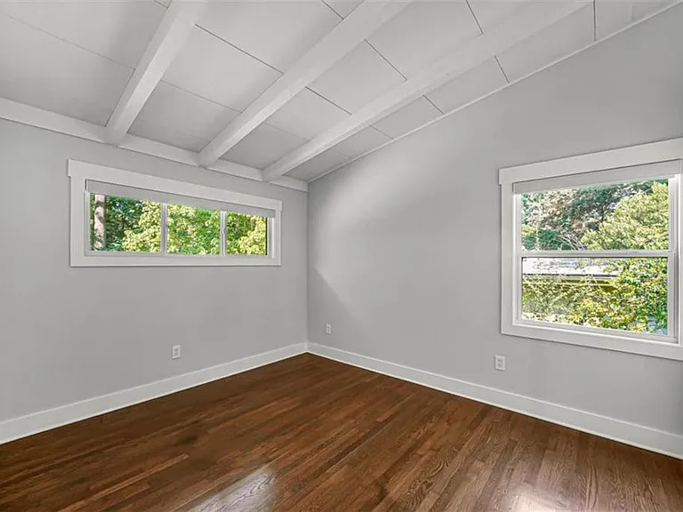 3476 Alison Dr — Photo 17