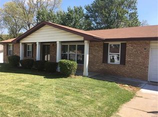 144 Hunters Rdg, Saint Charles, MO 63301